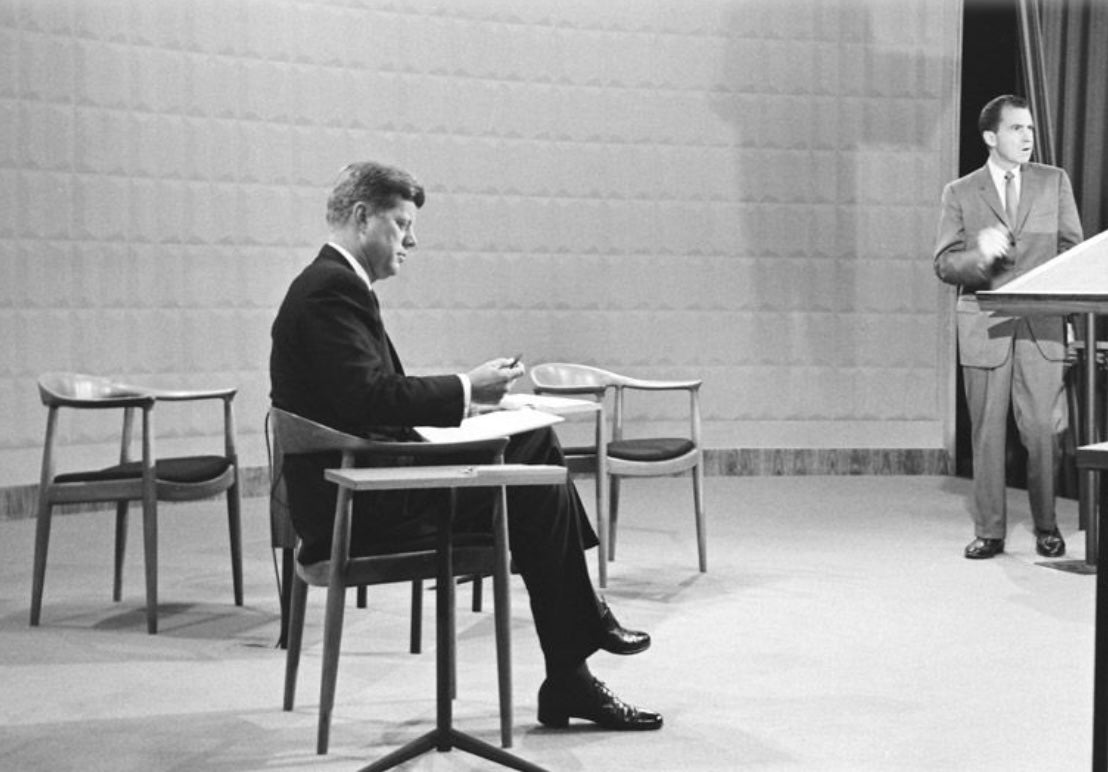 Hans Wegner “The Chair” Set by Johannes Hansen