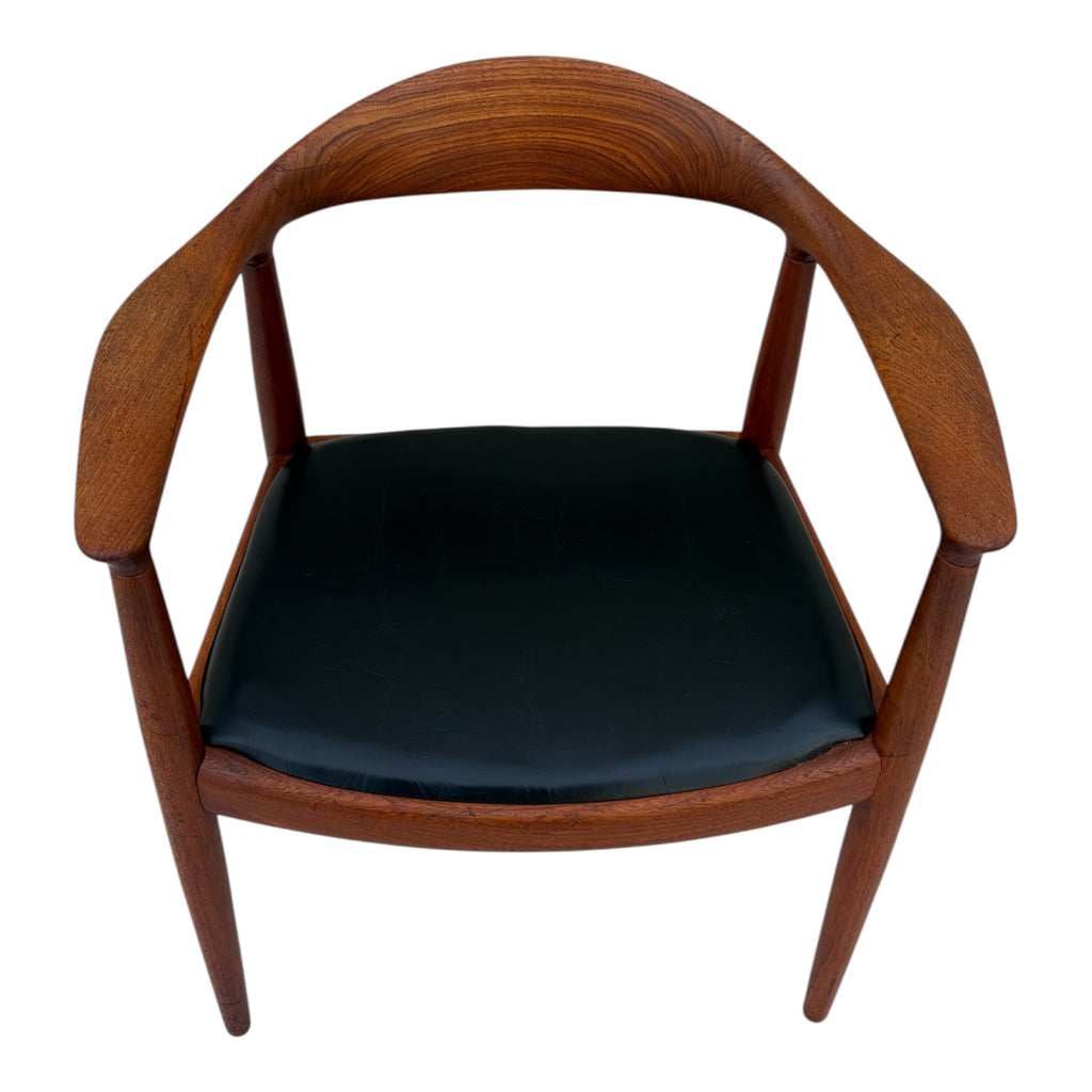 Hans Wegner “The Chair” Set by Johannes Hansen